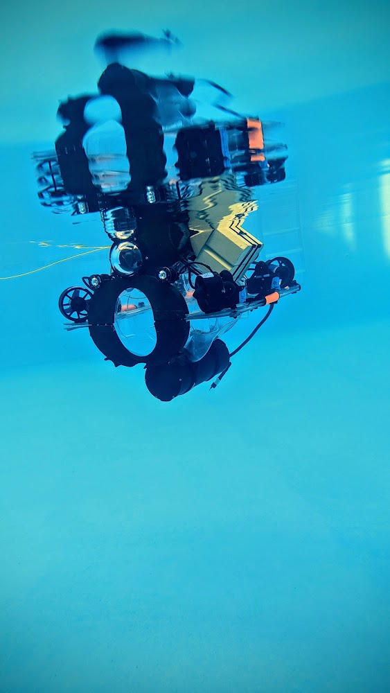 The Guardian LF1 autonomous underwater vehicle submerged in a test tank